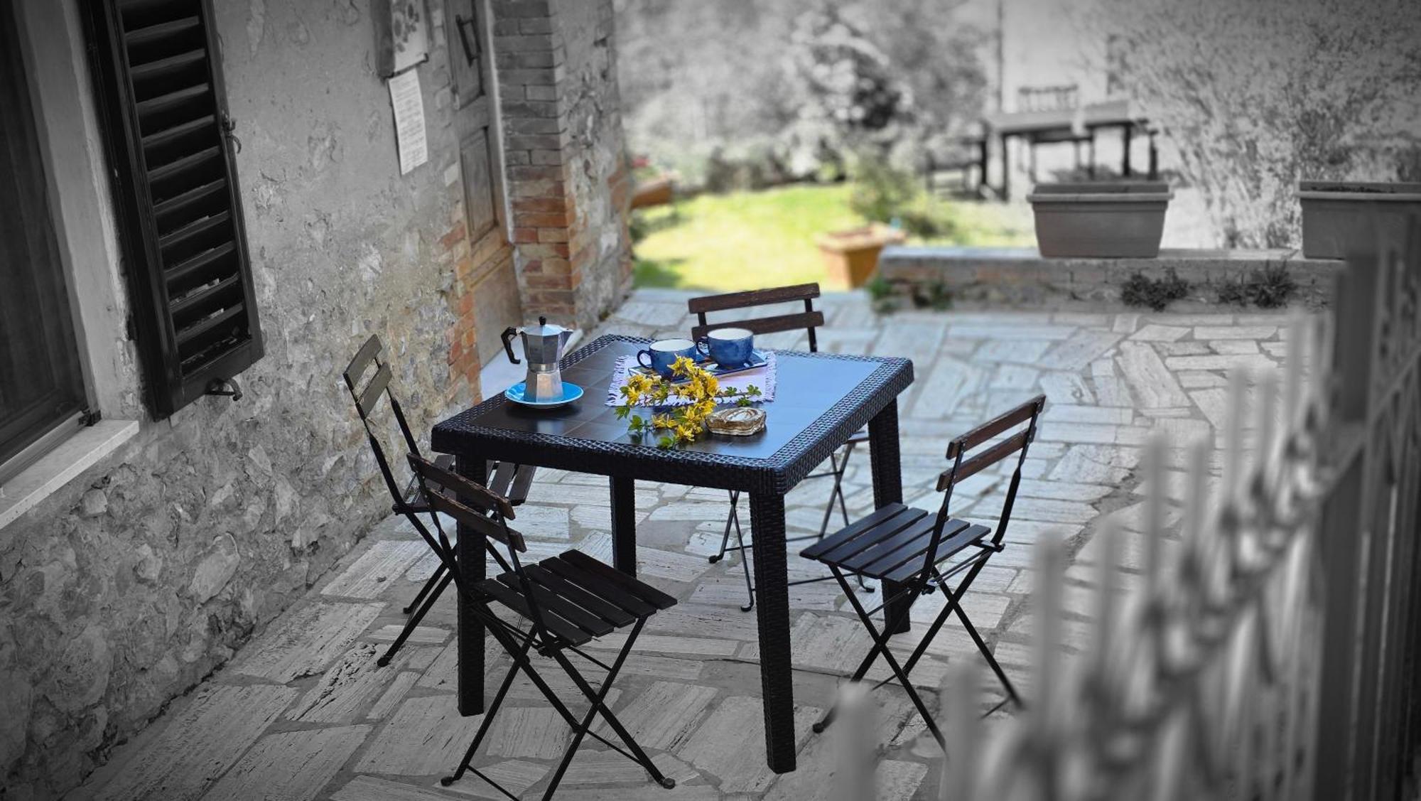 Villa A Casa Di Gabri Montefollonico Exterior foto